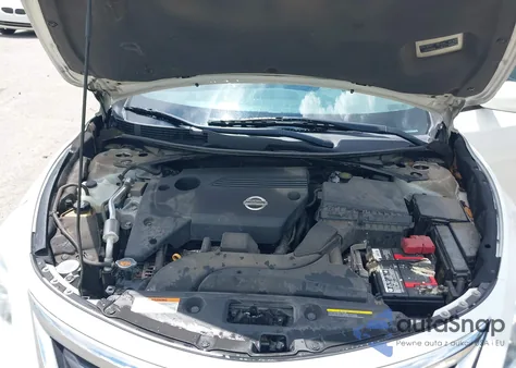 2015 Nissan Altima 2.5 S z USA, uszkodzony, nr VIN 1N4AL3AP6FN338397